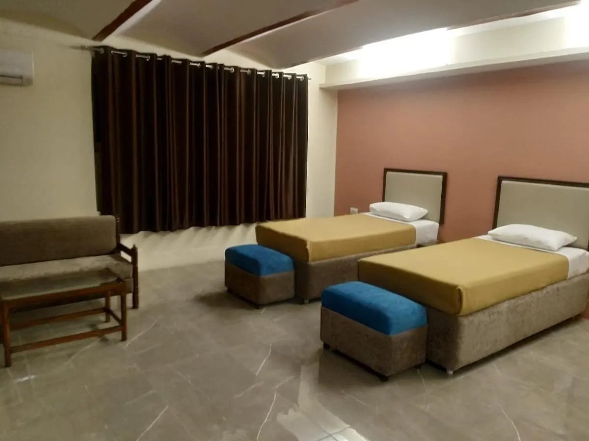 Hotel De Paris バラナシ