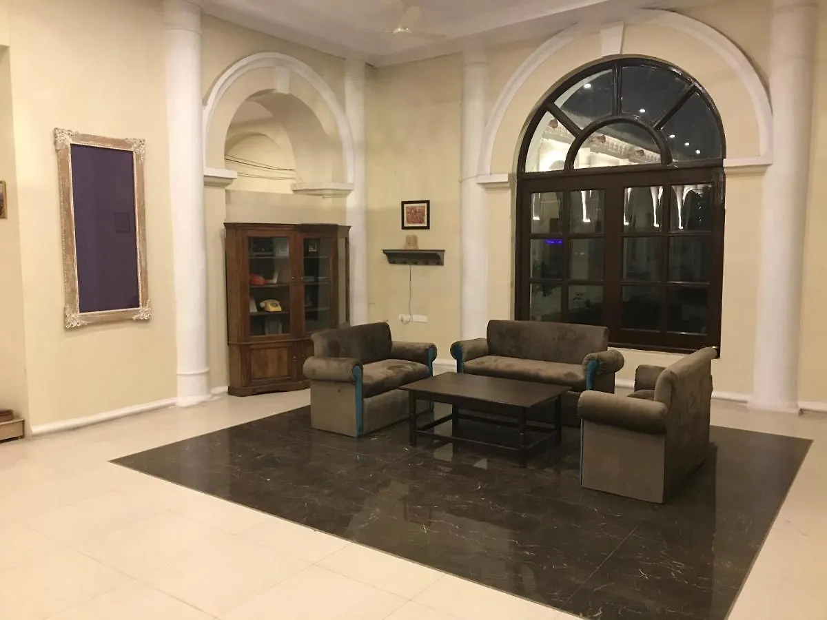Hotel De Paris Varanasi